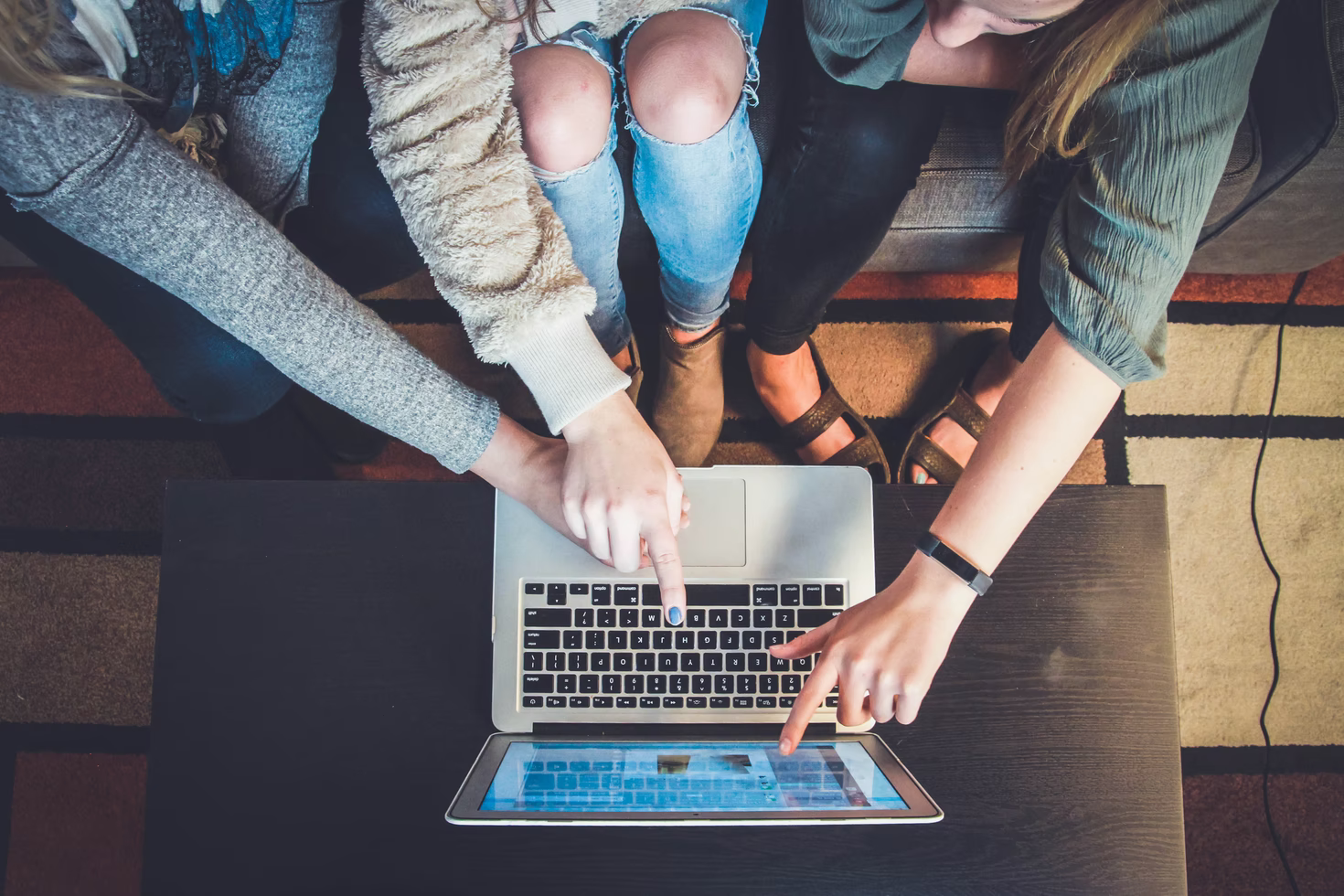 10 Tips on How to Start Your Own Online Casino