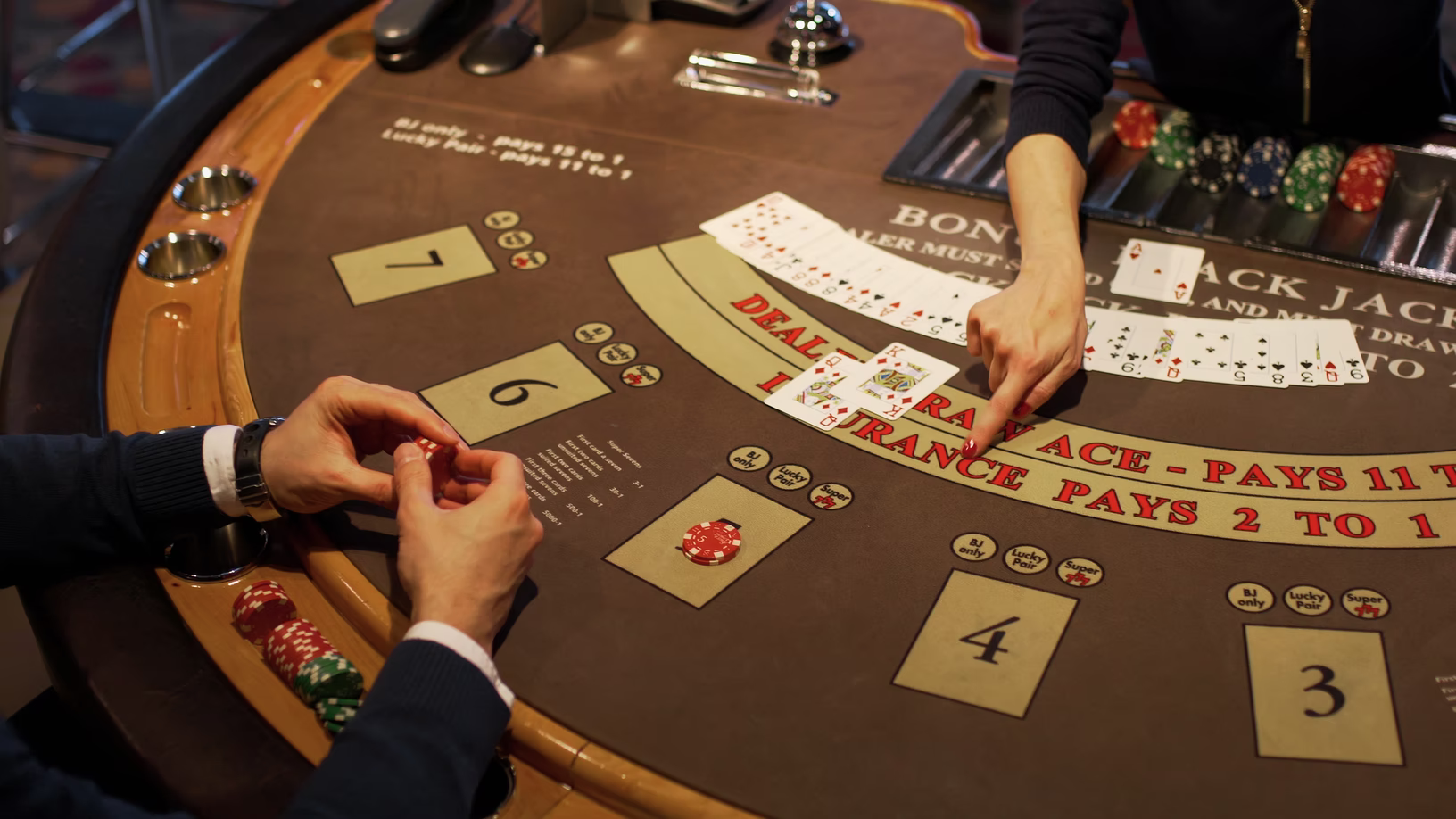 Top 10 Challenges of Global Gambling Industry in Recent Years